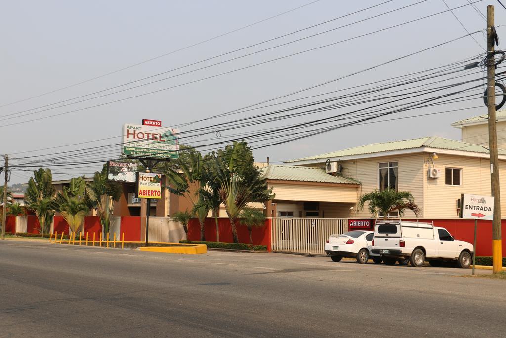 لا سيبا Apart Hotel Pico Bonito المظهر الخارجي الصورة