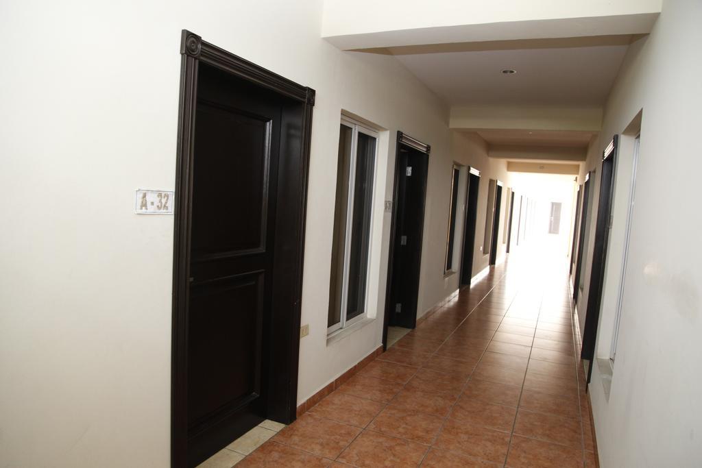 لا سيبا Apart Hotel Pico Bonito الغرفة الصورة